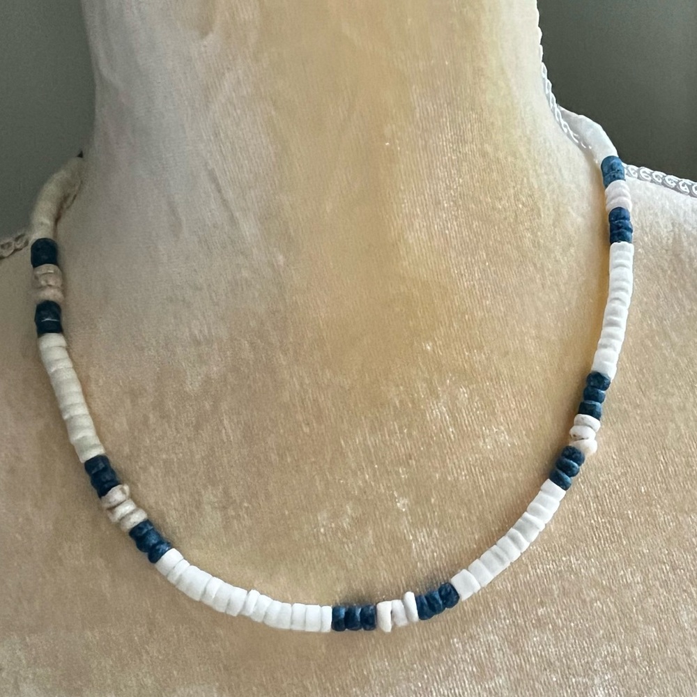 Vintage Heishi Necklace Blue White Coral